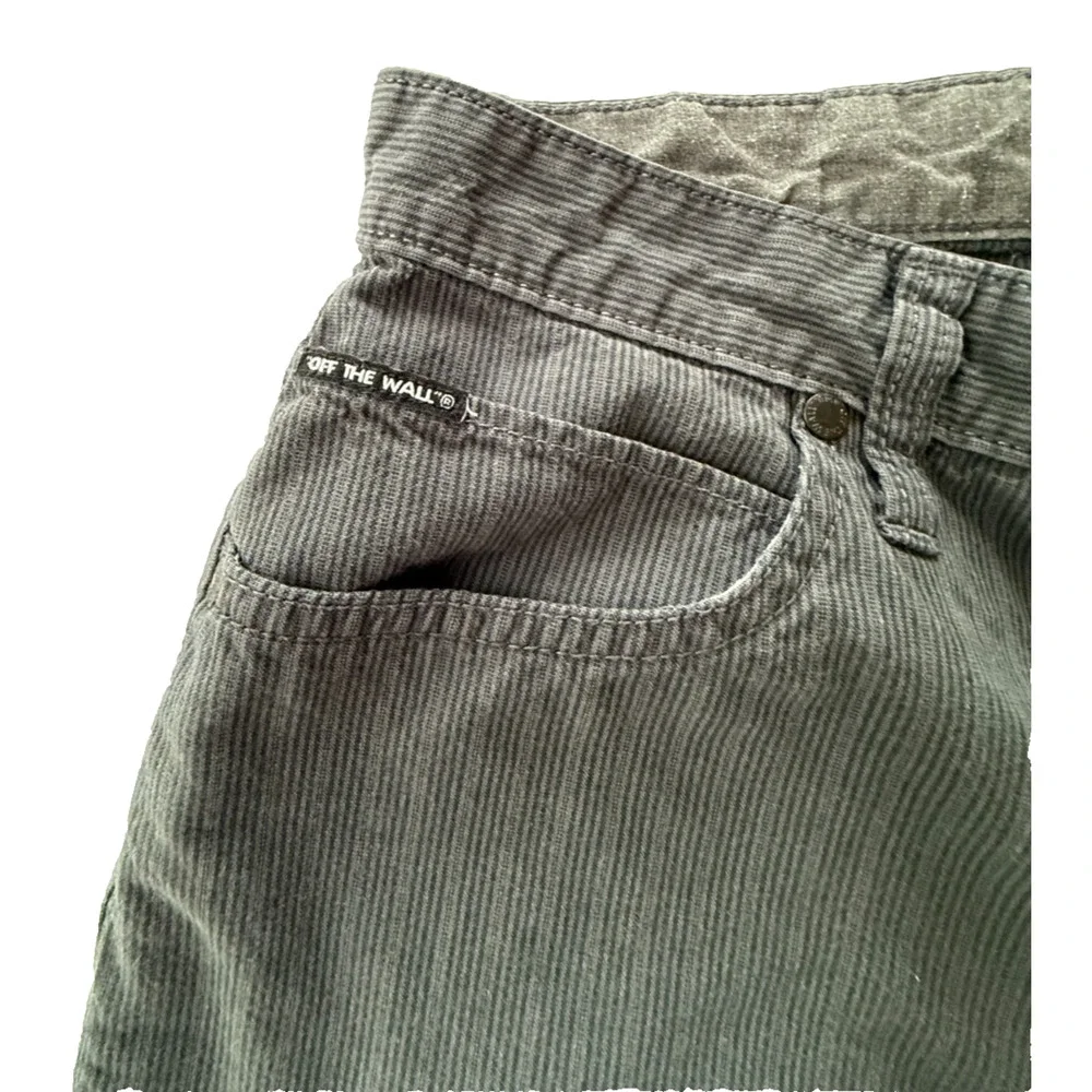 Vans Men’s Gray Shorts Size 28 Cotton Casual Skate Flat Front Pocket Casual